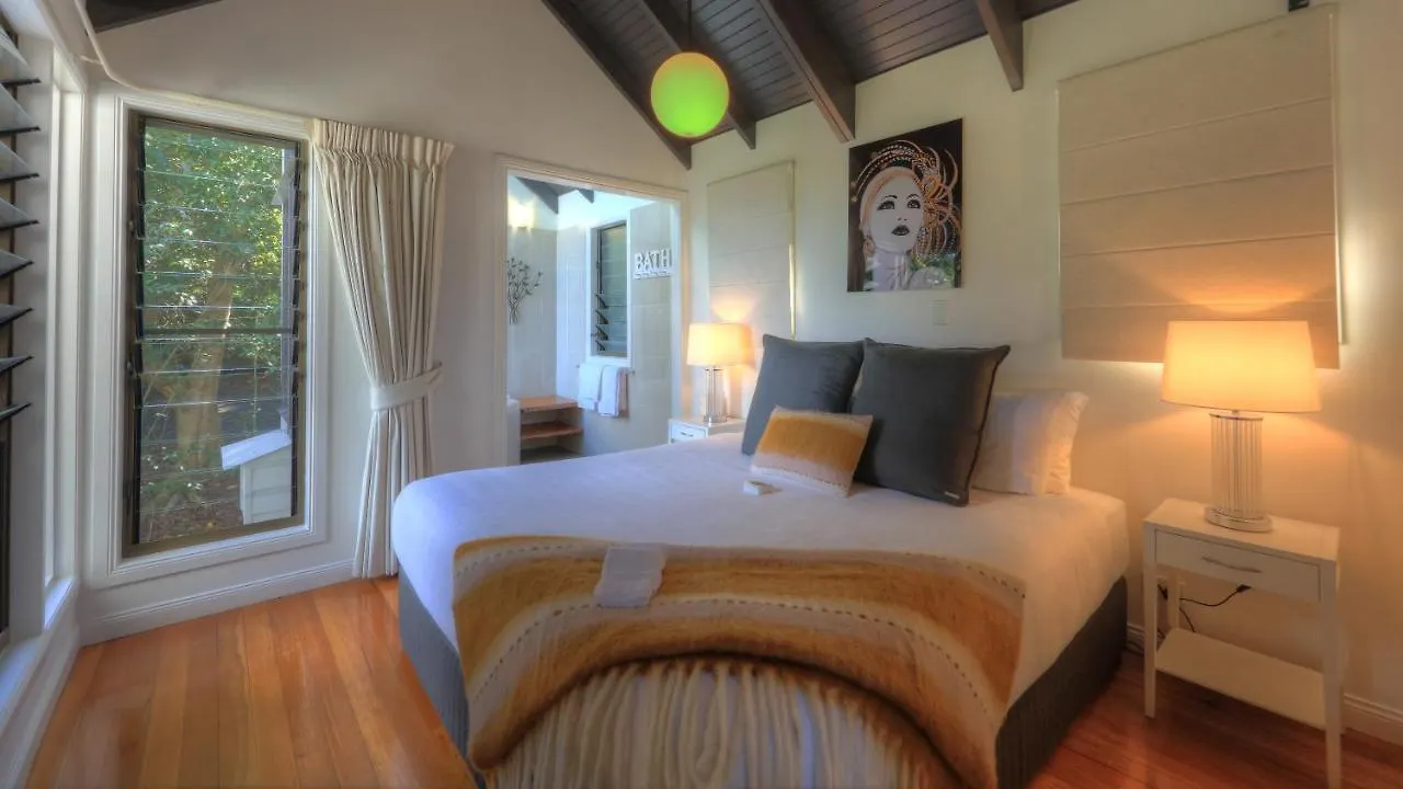 **** Bed & Breakfast Montville Misty View Cottages Australia